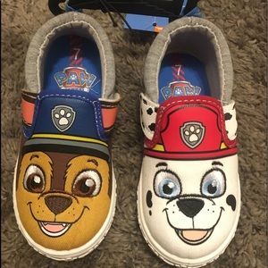 Paw 🐾 Patrol Toddler Boy Velcro Sneakers NWT SZ 7